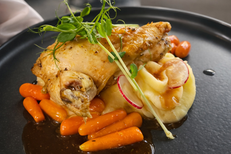 Reštaurácia / Reštaurácia Reštaurácia / Reštaurácia