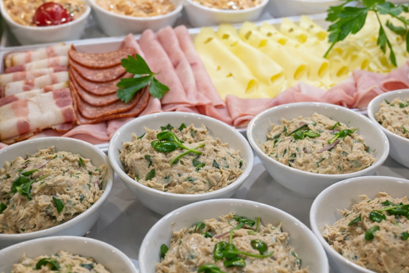 Reštaurácia / Reštaurácia Reštaurácia / Reštaurácia